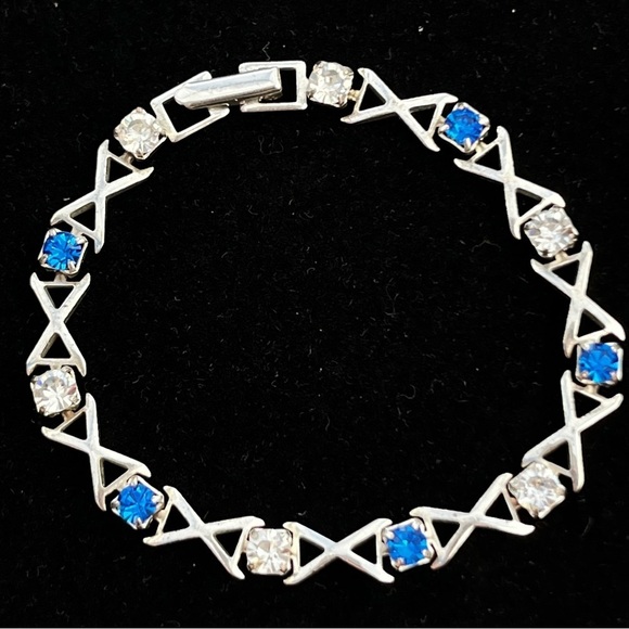 " X & O" Bracelet 925 Sterling Silver w/blue & clear rhinestones 6.75” - Picture 2 of 7